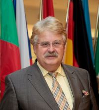 Elmar_brok200